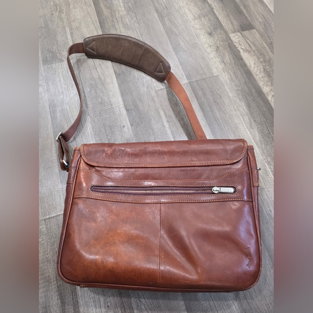 Tony Perrotti Brown Leather Briefcase Laptop Office Busines Bag Messenger Classy - Picture 11 of 16